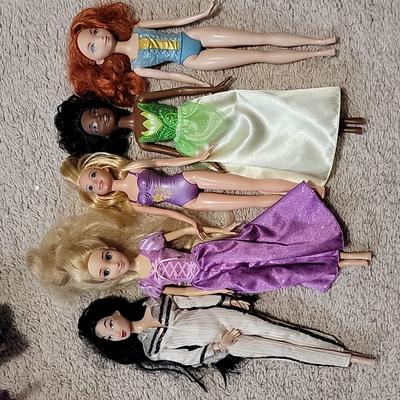 Disney Toys | Disney Princess Barbie Doll Lot | Color: Red/Tan | Size: Osg