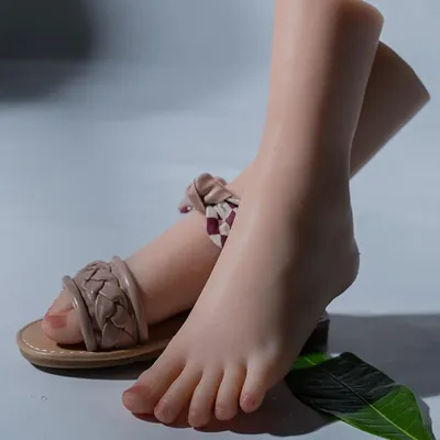 Modello di piede in Silicone per la pratica delle unghie piedi manichino piedi Fetish per scarpe da fotografia scarpe da esposizione di gioielli piccola taglia 17.5 ZH2800