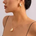 Collier en acier inoxydable avec pendentif goutte d'eau pour femme ensemble de boucles d'oreilles