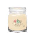 Christmas Cookie Signature Medium Jar Candle Yankee Candle, Neutrals, 9.3cm x 11.4cm | Sweet & Spicy