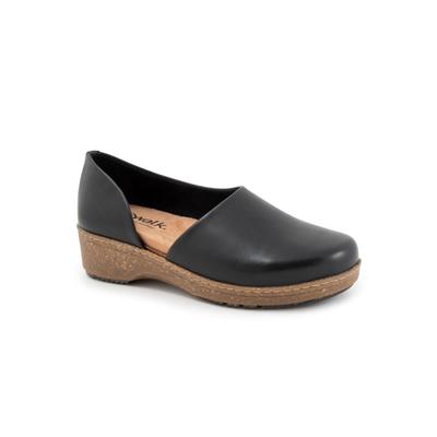 Wide Width Women's Addie Casual Flat by SoftWalk in Black (Size 7 W)