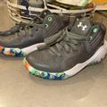 Under Armour Shoes | Kids Size 13 Under Armour Basketball Shoes | Color: Gray | Size: 13b