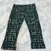 The North Face Pants & Jumpsuits | 3/$30 Euc The North Face Capri Leggings Size | Color: Black/Green | Size: M
