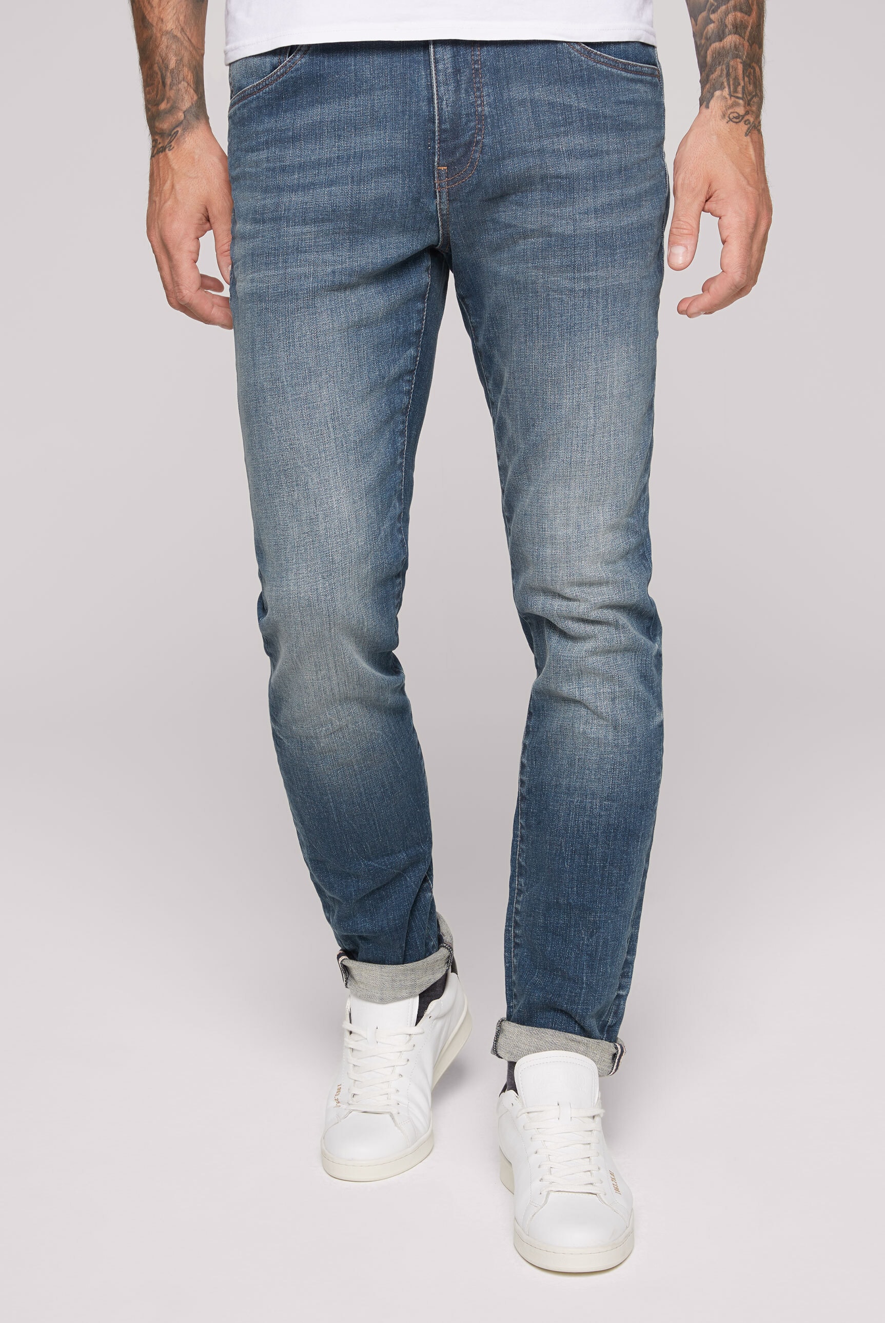 Regular-fit-Jeans CAMP DAVID, Herren, Gr. 31, Länge 34, blau (denim blau), Material: 99% Baumwolle, 1% Elasthan, Zusatz: Enthält nichttextile Teile tierischen Ursprungs (Badge), Abriebeffekte, regular fit, Jeans, mit hoher Leibhöhe