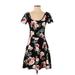 Derek Heart Casual Dress - Mini Scoop Neck Short sleeves: Black Floral Dresses - Women's Size Small