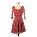 American Rag Cie Casual Dress - A-Line Scoop Neck 3/4 sleeves: Red Floral Dresses - Women's Size Medium