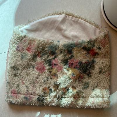 Anthropologie Accessories | Anthropologie Fleece Face Cover | Color: Cream/Pink | Size: Os