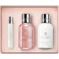 Molton Brown Collection Delicious Rhubarb & Rose Geschenkset in Reisegröße Eau de Toilette Spray 7.5 ml + Bade- und Duschgel 100 ml + Körperlotion 100 ml