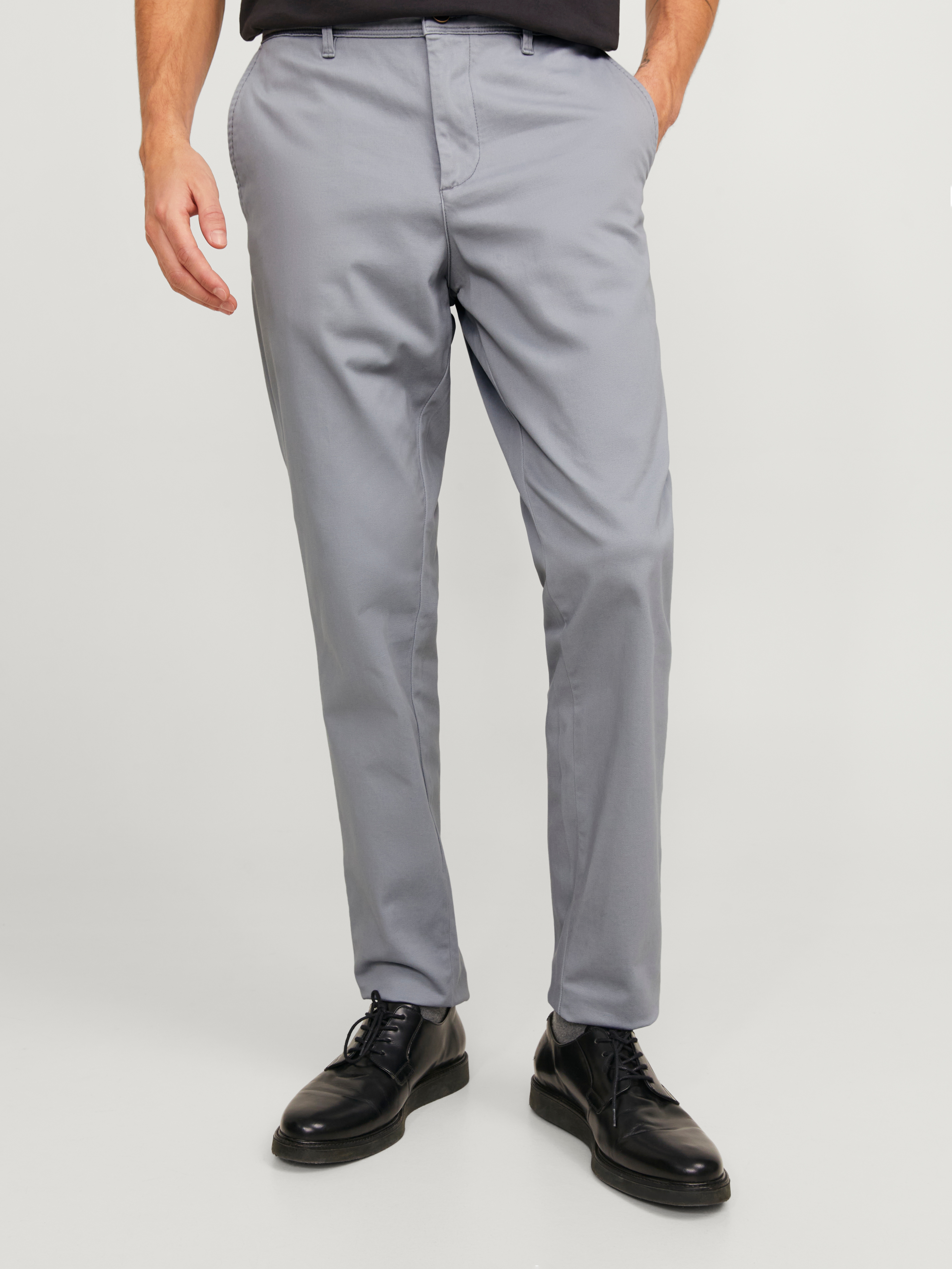 Chinos JACK & JONES "JPSTMARCO mit Stretchkomfort und schmalem Bein", Herren, Gr. 33, Länge 30, grau (ultimate grau), Web, Obermaterial: 98% Baumwolle, 2% Elasthan, unifarben, slim fit normal, Hosen, mit Reißverschluss