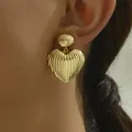 Boucles d'oreilles pendantes rondes en forme de cœur épais plaqué or vintage pour femmes pendentif