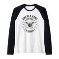 Life is a game Tee-ball is serious – Lustige Teeball-Zitate Raglan