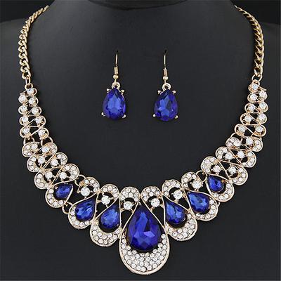 Fashion Exaggerated Water Drop Gem Diamond Pendant Necklace Earrings 2 Piece Set Wedding Bride Flash Diamond Crystal Temperament Necklace Jewelry Color Diamond Water Drop Two Piece Set