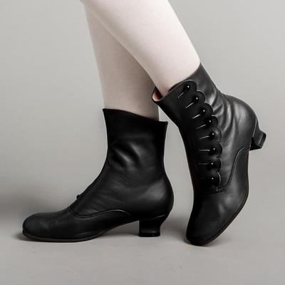 Women's Victorian Brown Leather Buttoned Ankle Boots - Ideal for Vintage Themed Events and Unique Everyday Style