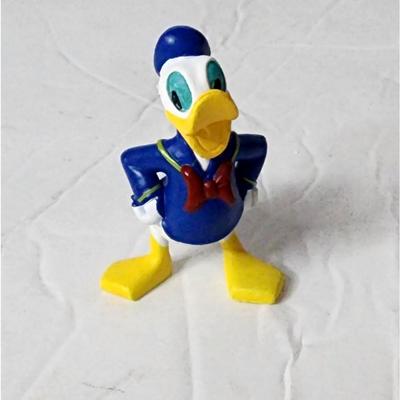 Disney Toys | Disney Donald Duck Collectible Figure 2" Tall | Color: Blue/Purple | Size: Osbb