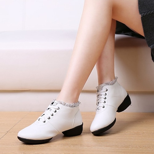 Damen Schuhe für den lateinamerikanischen Tanz Tanzschuhe Praxis Square Dance Übergrössen Modisch Spitze Flacher Absatz Runde Zehe Schnürsenkel Schwarz Weiß Rot Image