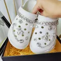 Ciondoli per scarpe per Crocs fai da te moda argento orso fibbia per scarpe in metallo decorazione
