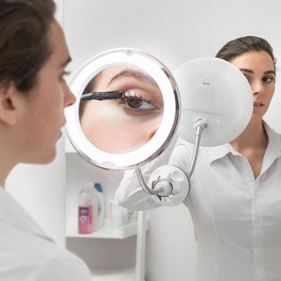 Innovagoods - LED-Vergrößerungsspiegel mit flexiblem Arm und Saugnapf Mizoom Image
