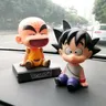 Anime Dragon Ball Z Super Saiyan Goku Kuririn Shaking Head PVC Action Figure Toy Model supporto per