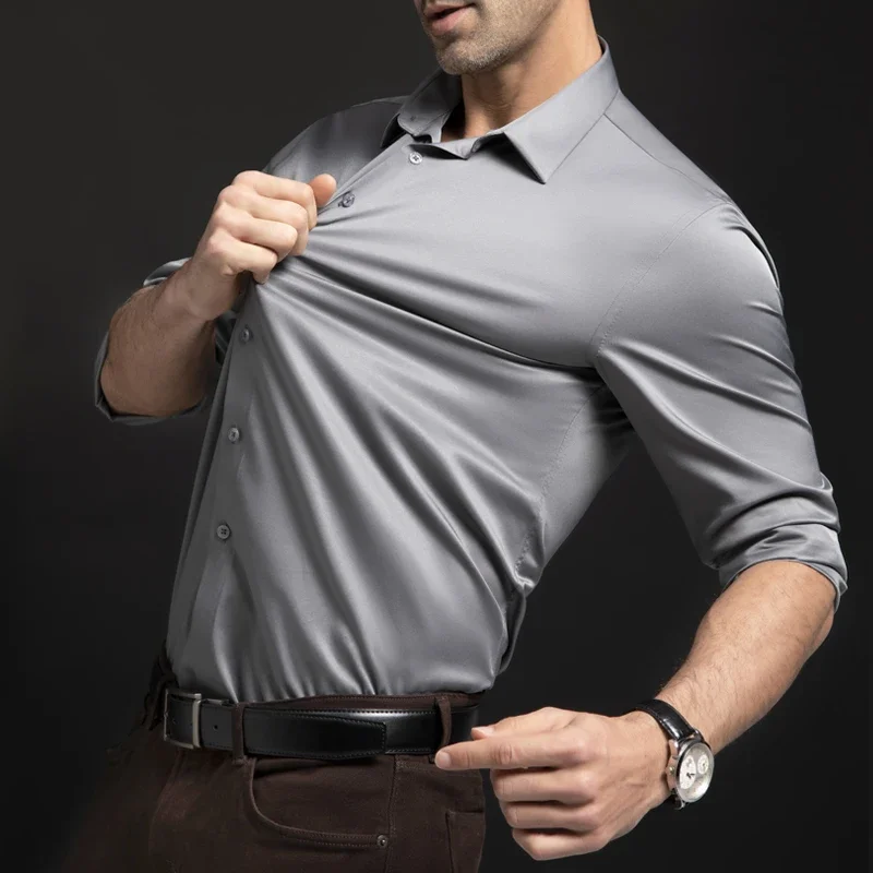 Abito da uomo d'affari antirughe a maniche lunghe, abito di fascia alta, camicia in tinta unita con camicia setosa senza stiratura