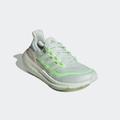 Laufschuh ADIDAS PERFORMANCE "ULTRABOOST LIGHT W" Gr. 40, grün (crystal jade, cloud white, green spark) Schuhe Damen