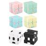Infinity Cube Zappelspielzeug Stressabbauendes Zappelspiel für Jungen, Mädchen und Erwachsene, süßes, einzigartiges Mini-Gadget zur Linderung von Angstzuständen und zum Töten der Zeit (Macaron)