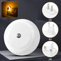 Lichtsensor LED Nachtlicht EU/US Plug-in Wandleuchte Bad Zuhause K￼che Flur Treppe Schlafzimmer