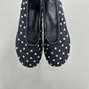 Einfarbig prägnante flache Sohle Einzels chuh schwarz Punk-Stil 2024 Frühling Sommer neue Mode Damenschuhe Größe 36-45 hand gefertigten Schuh