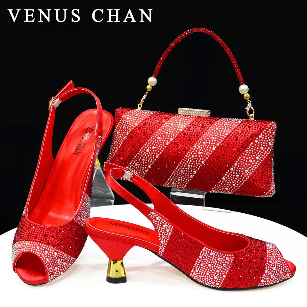 Venus Chan 2024 rote Farbe elegante Frauen Heels Schuhe und Tasche Set hohle Strass High Heels Wedges Schuhe passende Tasche