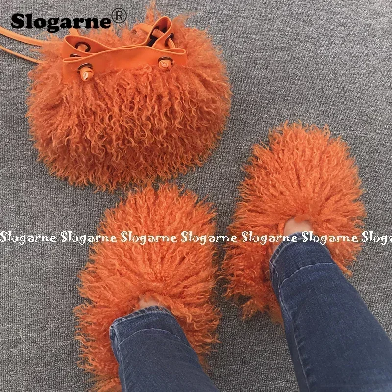 Damenmode Sets Pelz Hausschuhe Pelz Handtaschen Frau Luxus Kunst pelz Set Rutschen pelzige Tasche Geldbörse Brieftasche Innen schuhe plus Größe 49