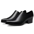 Mocassini da uomo di moda di strada Slip-on da uomo 5cm scarpe in pelle con tacco alto scarpe Casual