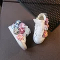 Perline scarpe per bambini Low Top autunno scarpe per bambini coreano Flower Girls scarpe di tela