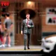 Figurine d'homme qui marche avec imbibé modèle peint pour voitures et véhicules figurine de scène
