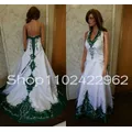 Robe de mariée à licou blanche avec bordure vert émeraude broderie perlée vintage robe à lacets