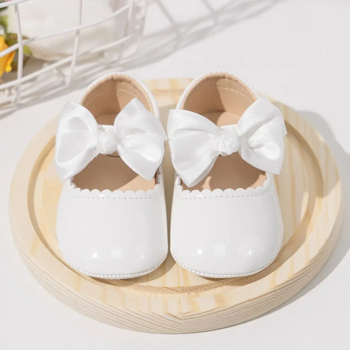 KIDSUN Neugeborenen Baby Mädchen Schuhe PU Leder Bowknot Kleid Schuhe Kleinkinder Gummi Rutschfeste Kleinkind Erste Wanderer Baby Schuhe mädchen Image