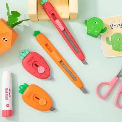 Mini couteau d'art de carotte petit couteau utilitaire portable coupe-papier rétractable