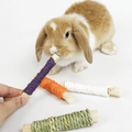 Pet Straw Sweet Bamboo Roll Rabbit Cat Guinea Pig Guinea Pig Molar Food Snack Toy