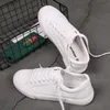 Große Größe 43, weiße Kunstlederschuhe, niedrige Sneakers für Damen, vulkanisierte Sportschuhe,