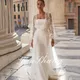 Robe de mariée sirène 2 en 1 moderne sans bretelles avec poignées cape amovible robe de plage