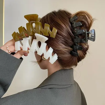 Pince à cheveux en acrylique surdimensionnée pour femmes crabe plastique solide grand requin