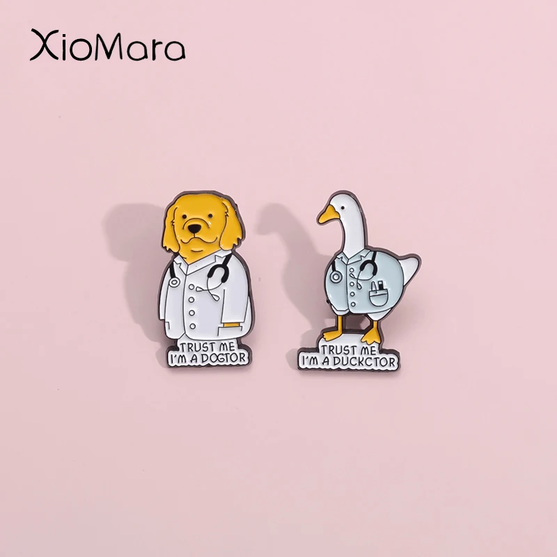Tier Veterinär Emaille Pins Benutzerdefinierte Stethoskop TRUST ME I'M A DOGTOR Brosche Revers Abzeichen Tier Schmuck Geschenk für Arzt Freund Image