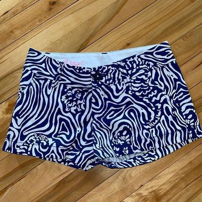 Lilly Pulitzer Shorts | Lillypulitzer The Walsh Short. Navy/White Print. 100% Cotton. Size 00. | Color: Blue/White | Size: 00