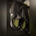 Nike Shoes | Gently Used Men’s Nike Air Zoom Pegasus 35 Flyease Black/White/Grey 9.5 4e | Color: Black/Gray | Size: 9.5