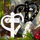 Personalisiertes Grabkreuz für Sternenkinder in Herzform aus wetterbeständigem Plexiglas mit Motiv Reh und Hase rosa