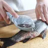 Pelle di pesce Spazzola Utensili Da Cucina di Pesce Bilancia con Coperchio Raschiando Pesca Bilancia