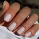 Faux ongles à tête ronde lignes blanches fleurs français portable couverture complète presse