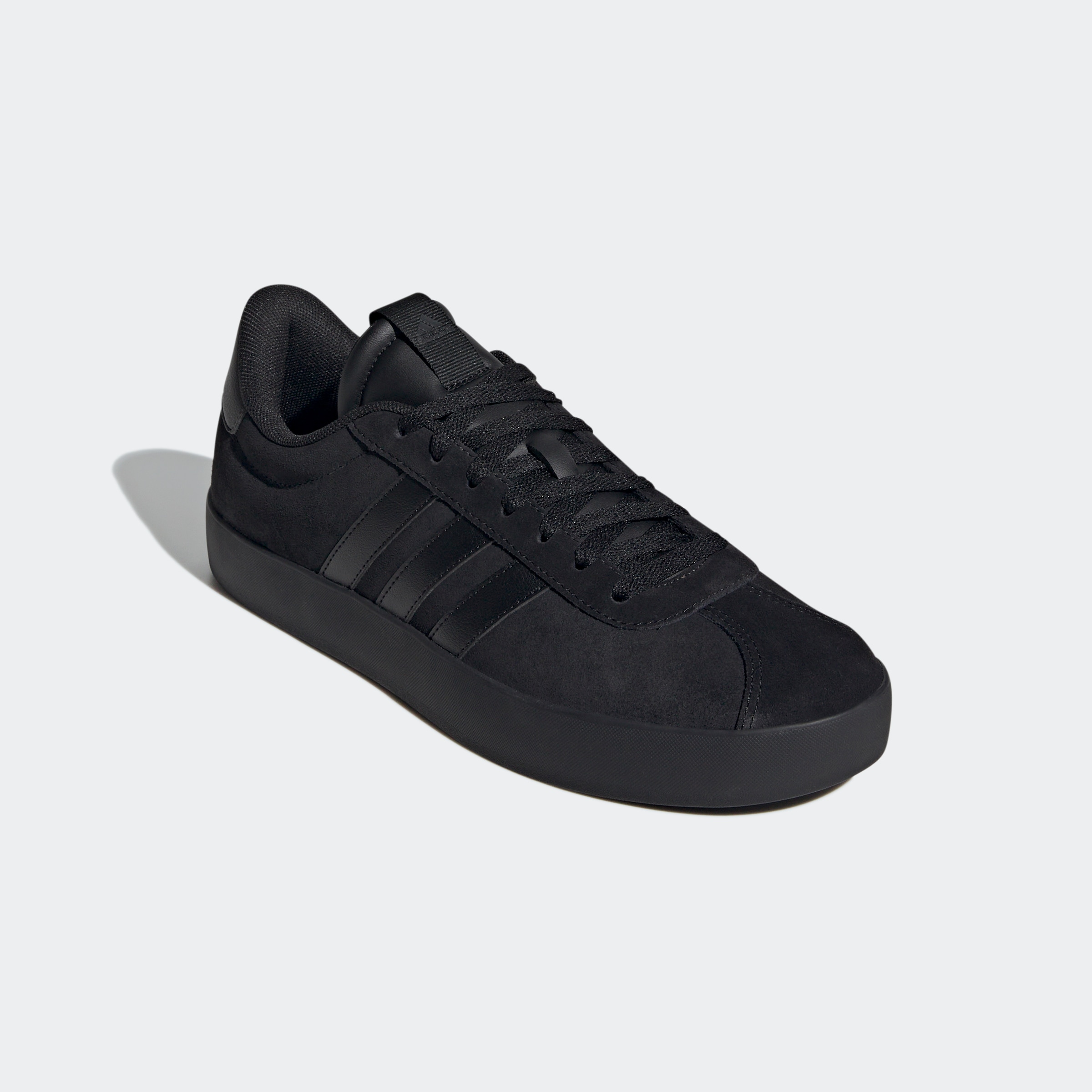Sneaker ADIDAS SPORTSWEAR "VL COURT 3.0", Herren, Gr. 47, schwarz (core schwarz, core schwarz, core schwarz), Leder, Synthetik, Schuhe Sneaker, inspiriert vom Design des adidas samba, Topseller