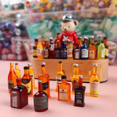 8Pcs Mini Doll Bottles Drink 1/6 Doll House Mininature House Home Decoration Doll Accessories