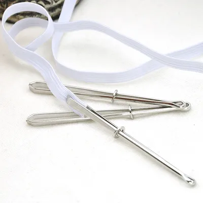 2pcs High Quality Garment Clips Sewing DIY Tools Elastic Band Tape Punch Cross Stitch Threader Wear