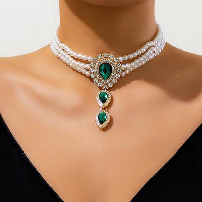 Pendant Necklace Imitation Pearl Rhinestones Women's Elegant Vintage Layered Wedding Round Necklace For Wedding Party