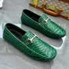 Hochwertige Schlangen leder Herren Slipper grün Luxus Herren Freizeit schuhe Komfort leichte Macasin